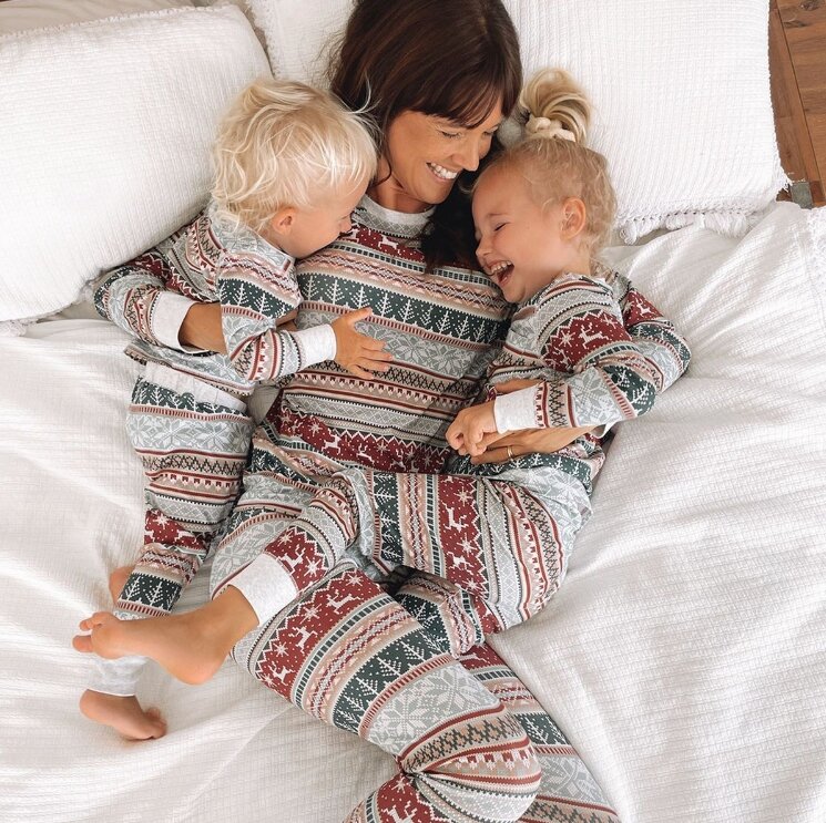 2023 Set piyama serasi keluarga natal anak-anak dewasa Natal pakaian tidur ibu dan anak perempuan ayah anak laki-laki pakaian tidur keluarga bayi