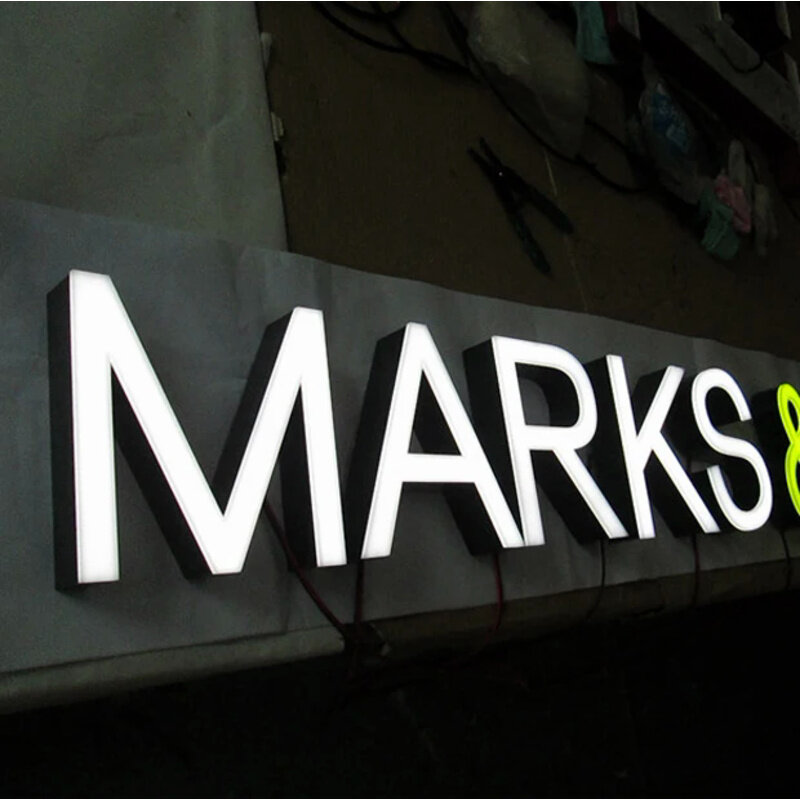 Spersonalizowane listwa świetlna LED sklepowe ze stali nierdzewnej świecące postacie na metalowy tył do reklamy zewnętrznej znaku 3D