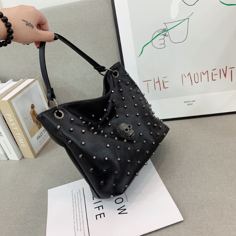 Новая женская классическая сумка-скелетоны, диагональные сумки, сумка на плечо с заклепками, вместительные сумки-мешки, женская сумка