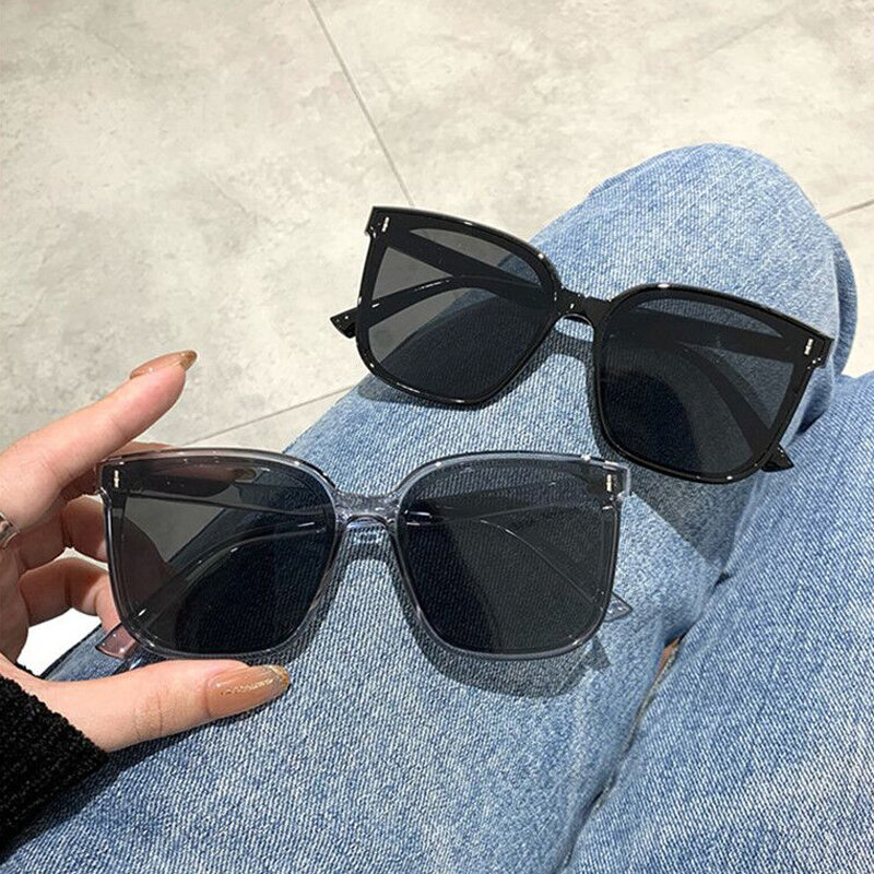 Gafas de sol cuadradas de diseñador para mujer, anteojos de sol de lujo con forma de ojo de gato, clásicas, Vintage, UV400, para vacaciones al aire libre