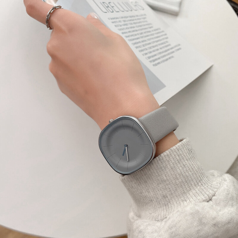 Moda minimalistyczny Design elegancki zegarek kobiety Casual zegarki kwarcowe damskie zegarki skórzane Relogio Feminino часы женские