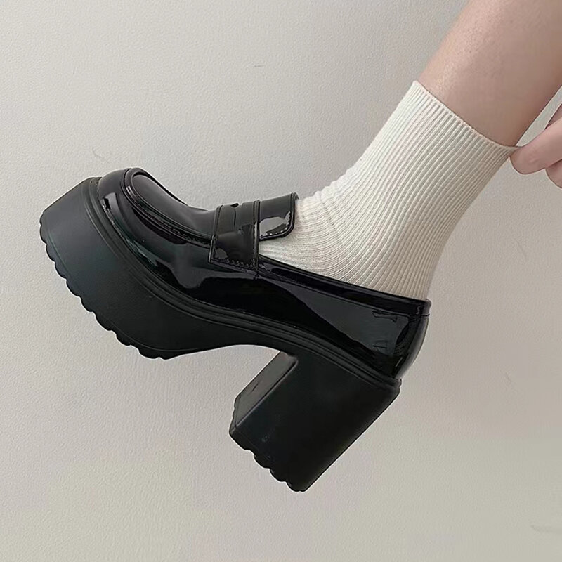 Mocasines de tacón superalto para mujer, zapatos de charol con plataforma gruesa, sin cordones, color negro, para Primavera, 2024