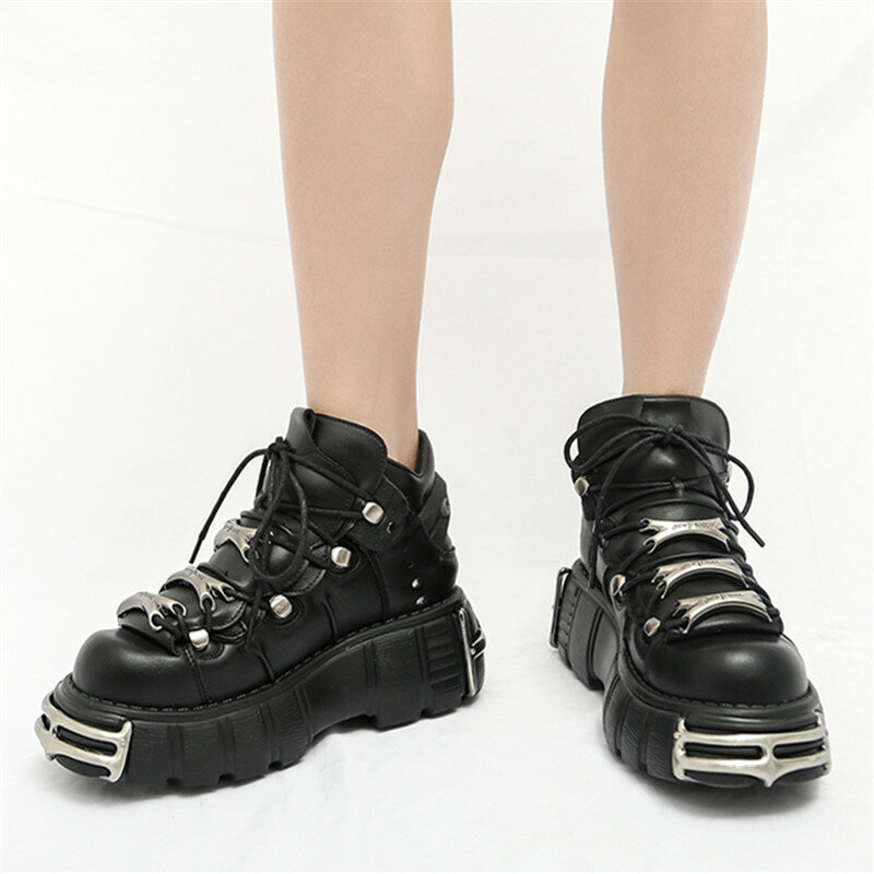 2023 Punk Style Women Sneakers Lace-up 6CM Platform Shoes Woman Creepers Female Casual Flats Metal Decor Tenis Feminino