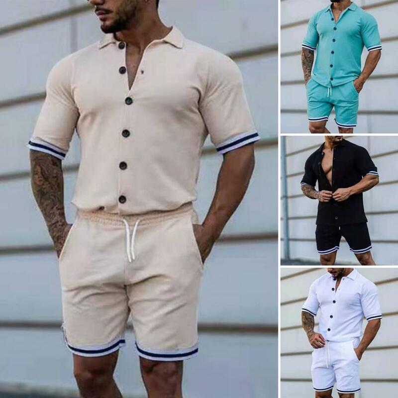 メンズTシャツとパンツのセット,伸縮性のあるウエストバンド,ボタン付き,半袖,トップスとショーツ