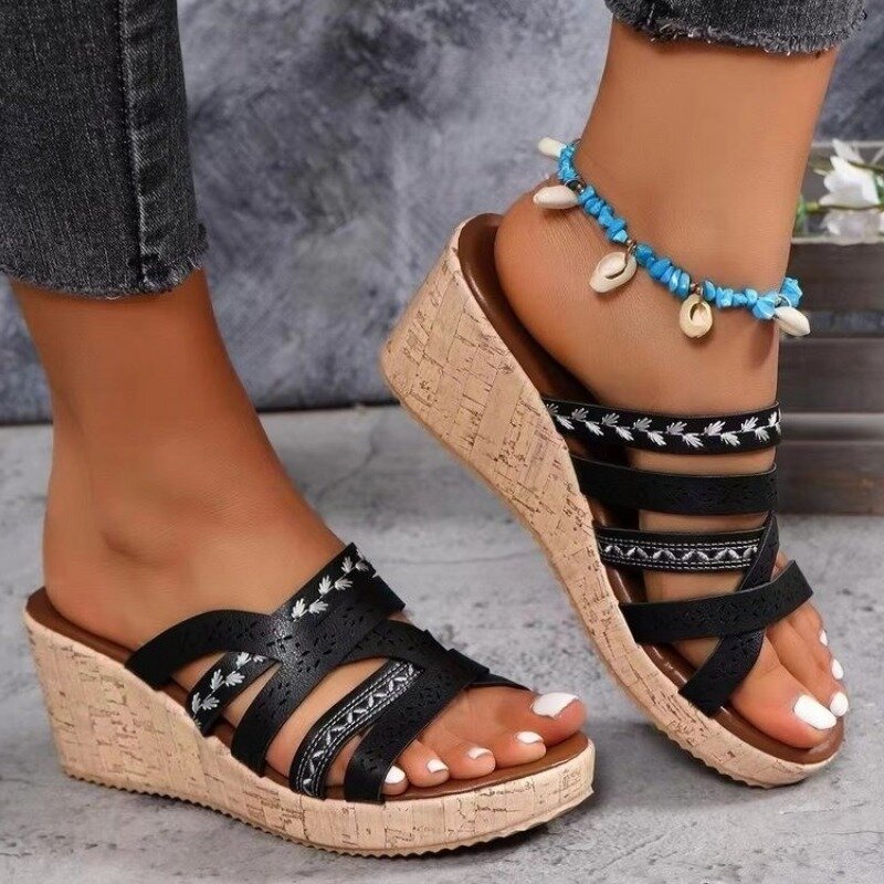 Scarpe con zeppa per le donne pantofole con tacco alto da donna estate 2024 scivoli con plateau Casual in pelle antiscivolo Vintage