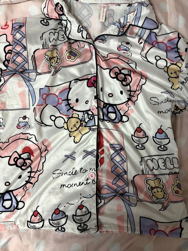 2024 New Snario Hello Kitty Summer Pajamas Suit Kawaii Cartoon Kitty T Shirt Shorts Set Girls Women Korean Oversized Nightwear