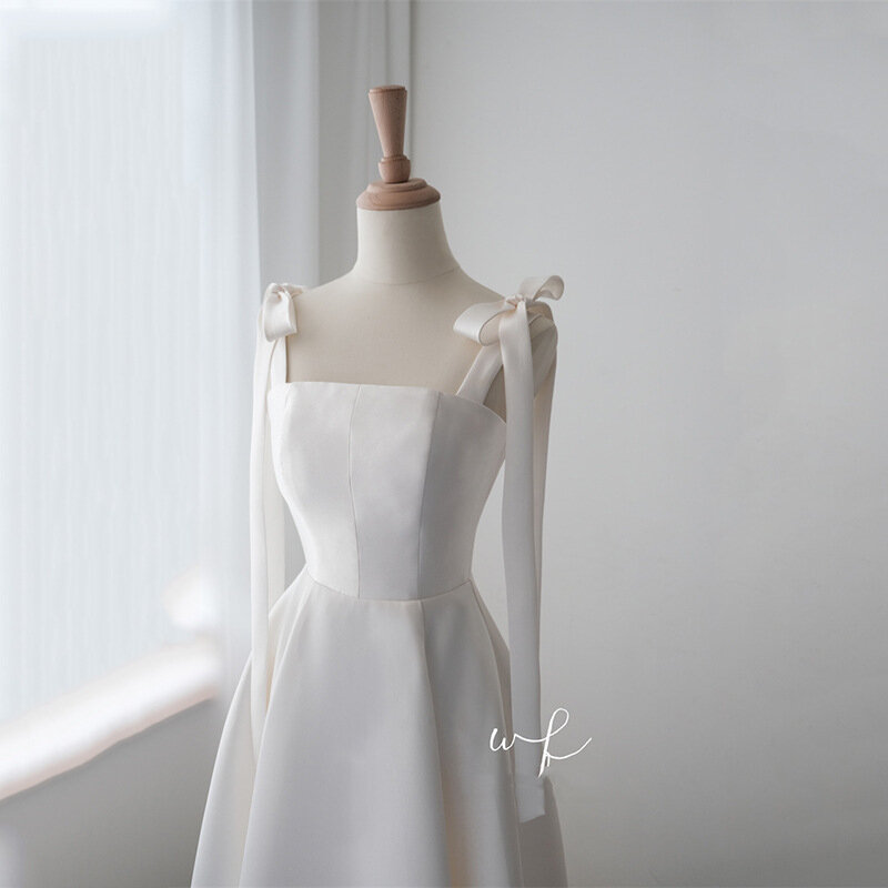 Geschenk Satin leichtes Brautkleid mit schlanker Schleife Dekoration, einfaches Temperament, Braut Brautkleid, Geburtstags feier langes Kleid