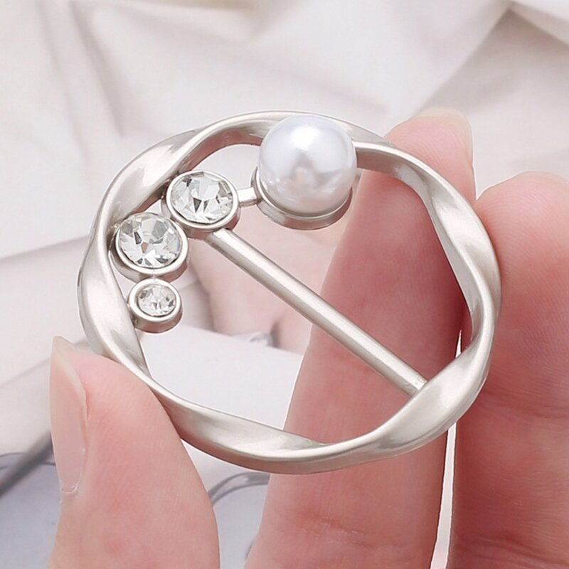 Corner Hem Waist Knotted Brooch Clip for Women Metal Round Brooch Ring for T-Shirt Hem Corner Knotted Pin Lady Accessory