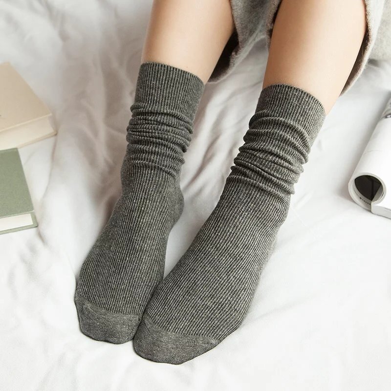 Hohe Mädchen koreanische Chaozhu Schule japanische hohe Socken lose einfarbige Doppeln adeln stricken Baumwolle lange Socken für Frauen