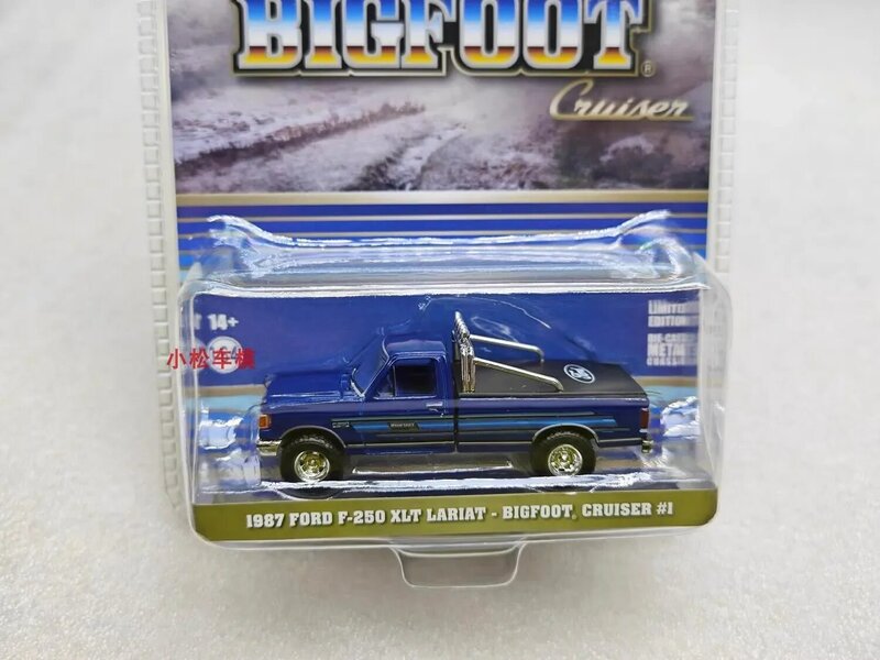 1:64 1987 Ford F-250 XLT Lariat Bigfoot Cruiser #1 Diecast Metal Alloy Model Car Toys For Gift Collection W1351