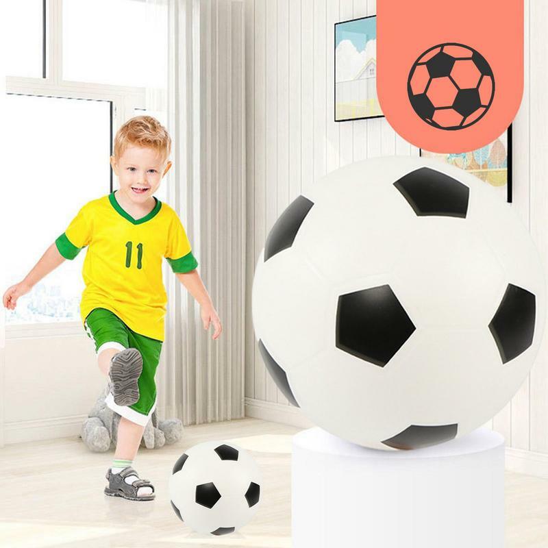 Wewnętrzna cicha kula z PVC niepowlekana miękka piłka do piłki nożnej o wysokiej gęstości, bez hałasu piłka kauczukowa cichą piłka treningowa do ćwiczeń w domu