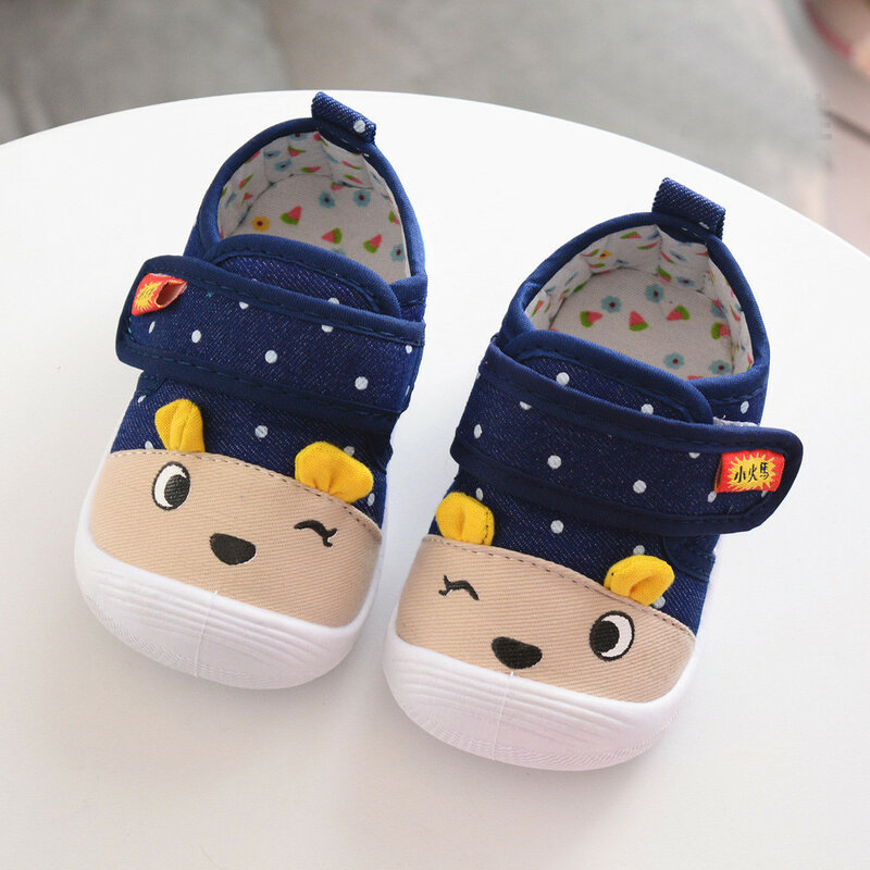 New Infant Kids Baby Boys Girls Cartoon scarpe antiscivolo suola morbida Sneakers striduli babyslofjes chaussures bebe fille