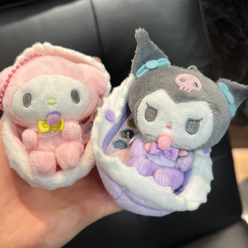 Sanrio Cartoon Plush Doll para crianças, Kawaii Chupeta Pendant, Melody, Kuromi, Hello Kitty, Baby Series Toys, Holiday Gift