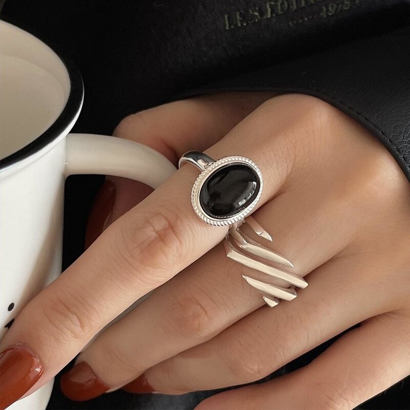 PANJBJ 925 srebro geometryczne czarne kamienne pierścionki dla kobiet dziewczyna koreański proste regulowane biżuteria dla par Dropshipping