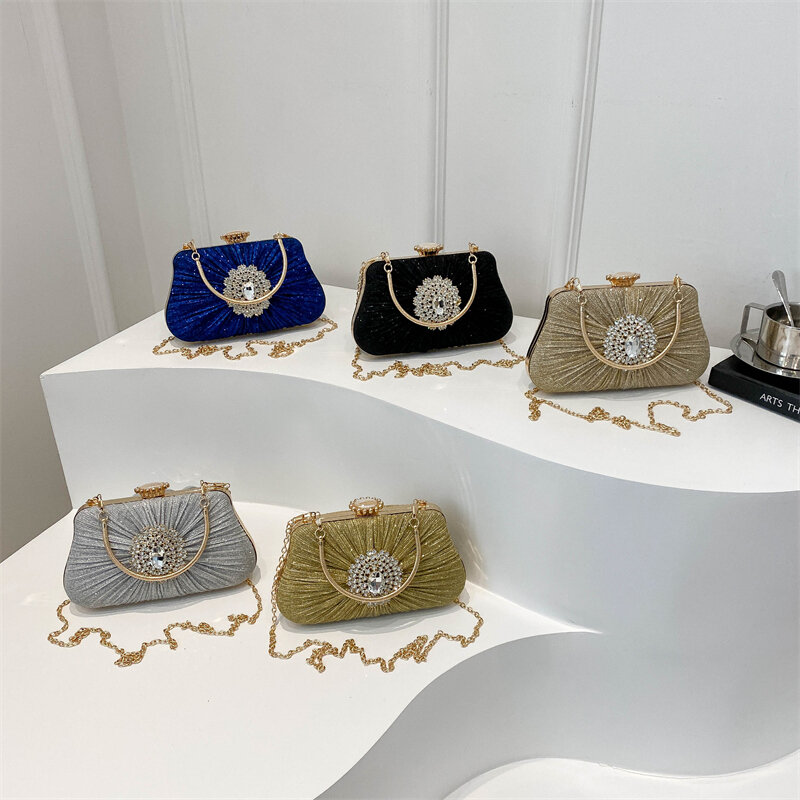 Bolso de hombro pequeño de cuero PU para mujer, bandolera dorada con cadena, diseño de diamantes de fiesta, moda coreana, 2024
