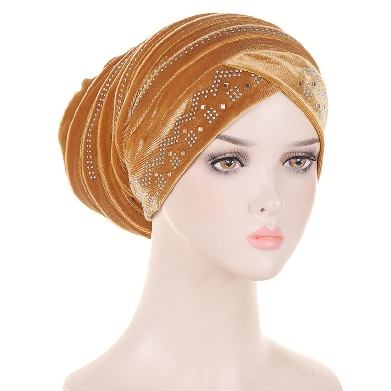 New Muslim Velvet Bonnet Hijab Pleated Turban Women Diamonds Head Wrap Fashion Headwear Chemo Cap Warm Headscarf Hair Loss Hat