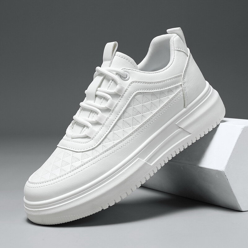 Men's Casual Sneaker Light Walking Tennis Shoes for Men 2024 Fashion Outdoor Thick Non-slip Platform White Shoes Male Zapatillas