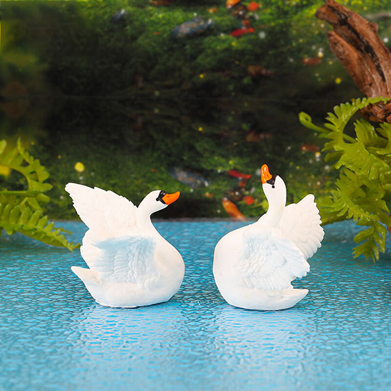 Mini White Swan Decoration Cartoon Goose Figurine Micro Landscape Dollhouse Miniature Toy Car Ornament