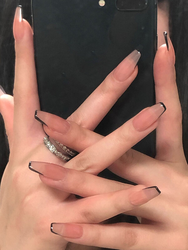 Unghie finte Nude Short Nail Art unghie finte ultrasottili e traspiranti per l'uso quotidiano del salone professionale