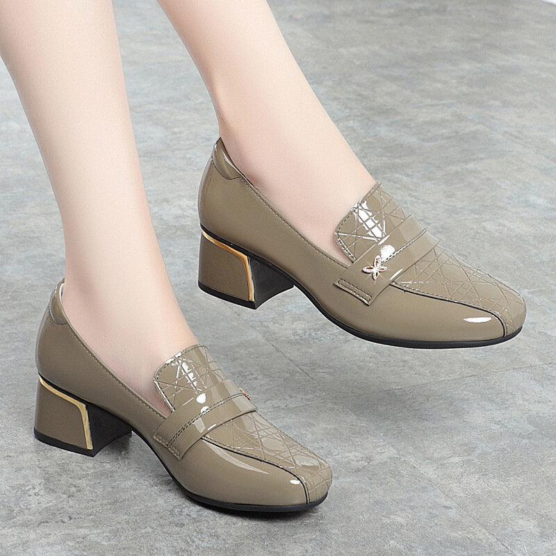 2024 Spring British Style Deep Mouth Block Heels Shoes Women Loafers Bright Leather Soft Leather Comfort Office Mom Shoes