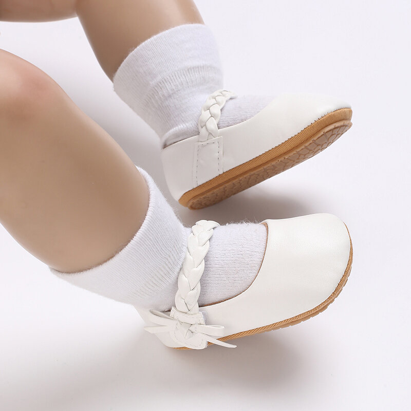 Sepatu Princess sol lembut bayi perempuan, sepatu musim semi musim gugur bahan kulit PU, sepatu Crib pita antiselip kasual untuk bayi balita perempuan