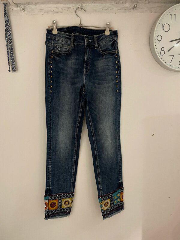 Außenhandel original spanische Mode neue Produkte, mehrere Stile, gestickte Drucke, Damenmode Casual Jeans