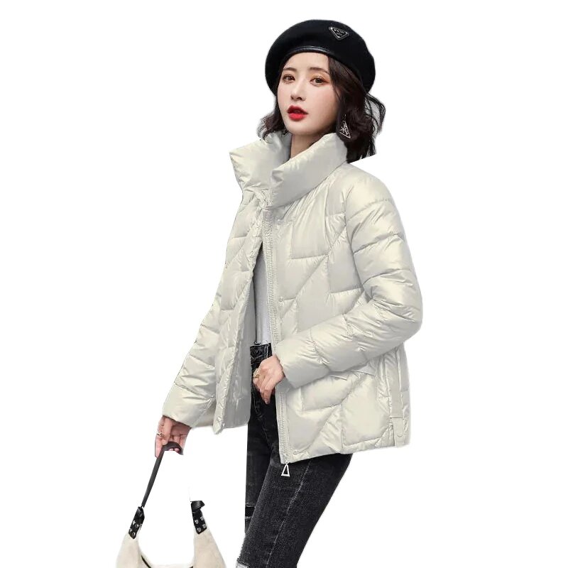 Новая зимняя Женская куртка глянцевый пуховик хлопковое пальто Паркер Корейская версия Короткая свободная теплая хлопковая куртка для отдыха женские топы