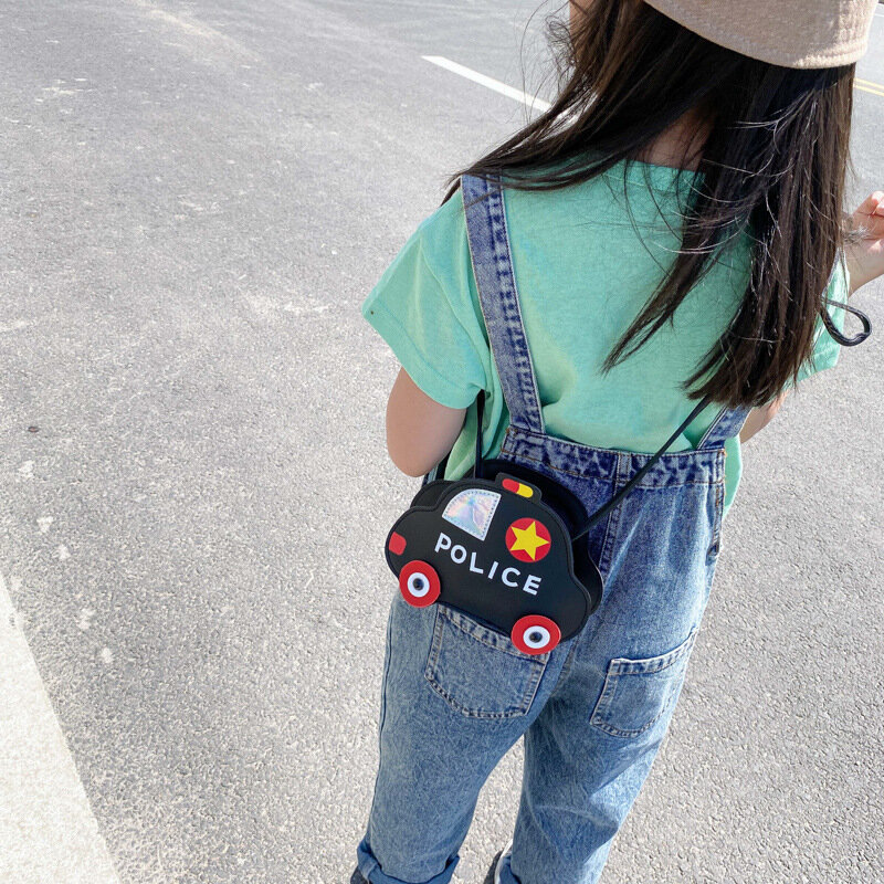 Детская сумка через плечо с мультипликационным автомобилем, новинка 2024, милая сумка на плечо для мальчиков и девочек, модная миниатюрная Детская сумка для монет, подарки для детского сада