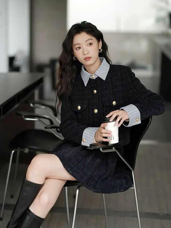 Xiaohuangfeng rok berlipat gaya Set untuk gaya Chic baru untuk figur Petite berkualitas tinggi dua potong Set untuk pahlawan Drama Korea