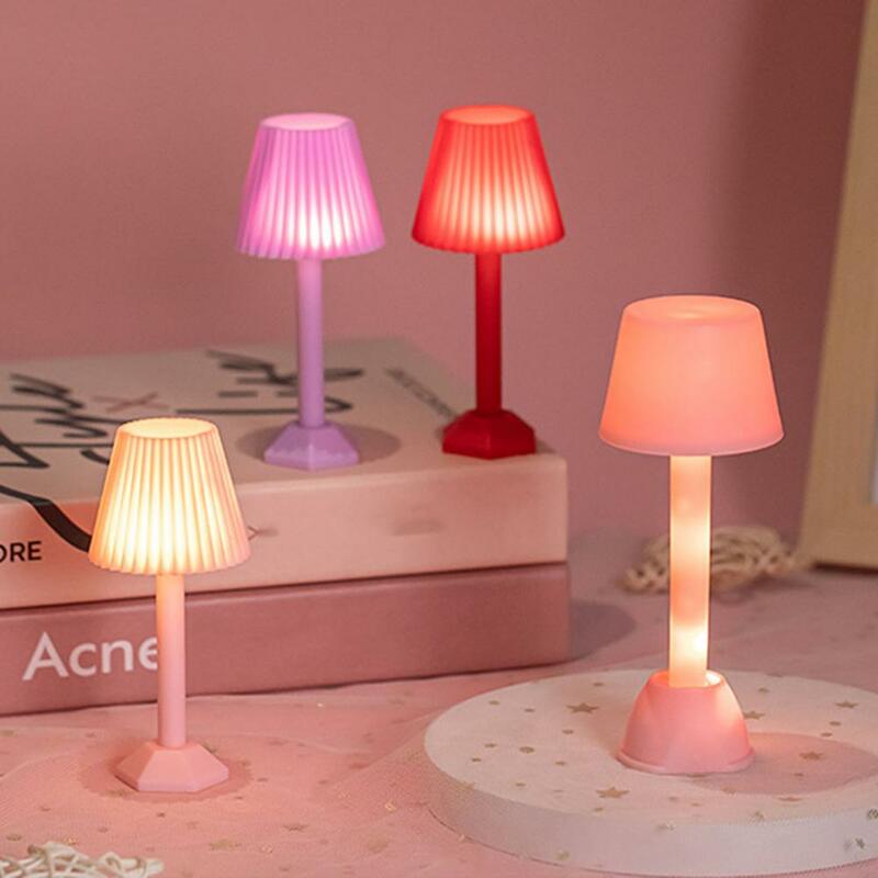 미니 꽃 야간 램프, 귀여운 장식 테이블 램프, 미니 LED 책상 침대 옆 튤립 조명, 침실 데스크탑 미니어처 풍경