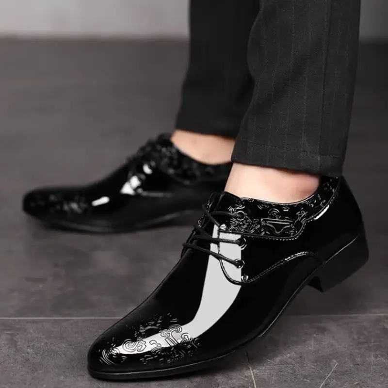 Sepatu pantofel kulit PU untuk pria, sepatu Formal bertali bahan kulit PU, sepatu Brogue untuk pesta pernikahan, kantor Oxfords 2024