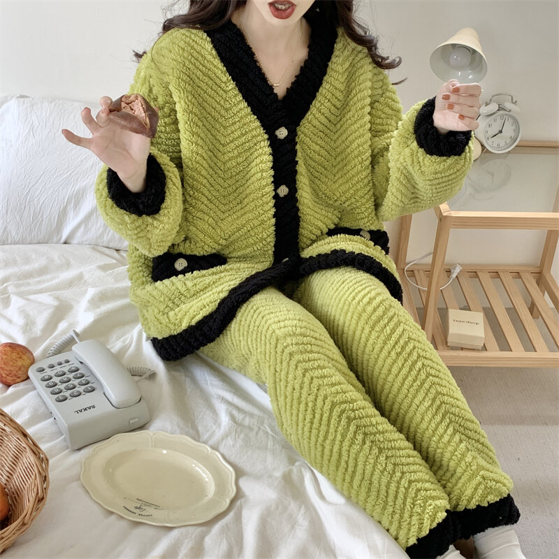 Winter plush women's cardigan V-neck pajamas jacquard flannel warm and sweet home clothing thickened warm coral velvet set