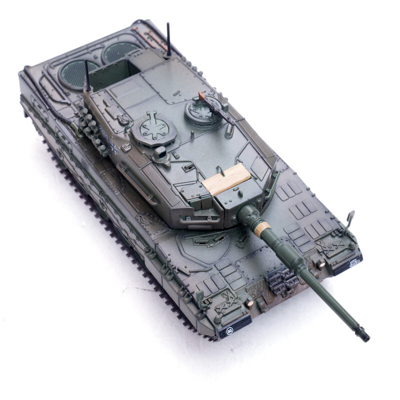 Modèle de char de combat principal en alliage de plastique moulé sous pression, léopard allemand, cadeau de jouet de collection, décoration d'affichage de simulation, échelle 1:72, 2A4