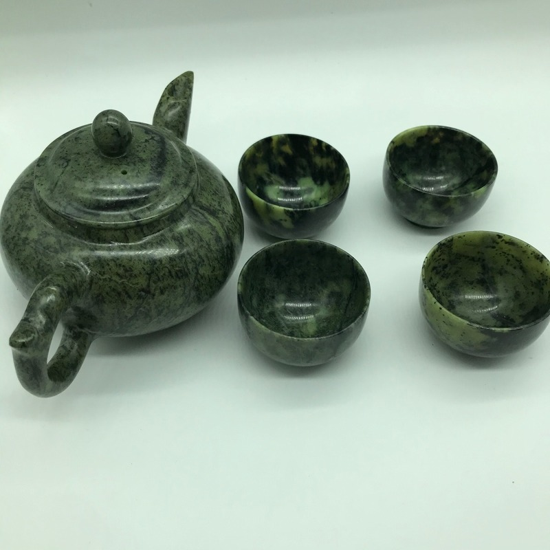 Natural Tibetan Jade Medicine King Stone Wine Cup Set with Magnetic Serpentine Jade Tea Cup Natural Jade Color Random