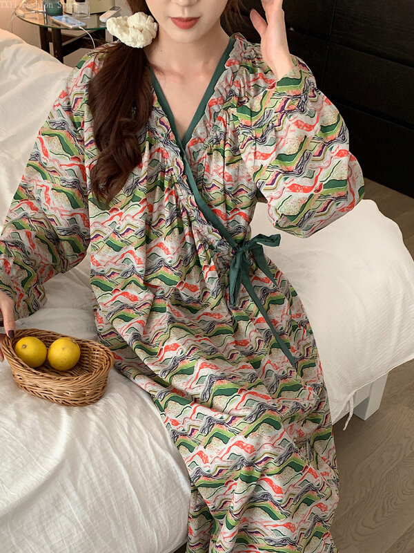 Camisola floral feminina, pijama estilo étnico, roupão vintage, camisola de primavera e outono, tamanho grande, novo, 2024