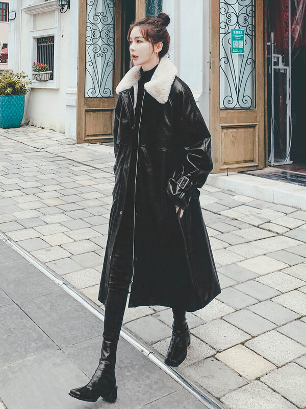 2023 Winter neue Mode Frauen Ledermantel schwarzer Baumwoll mantel langer lässiger warmer Mantel koreanischer lockerer Frauen Schnee tragen Mantel