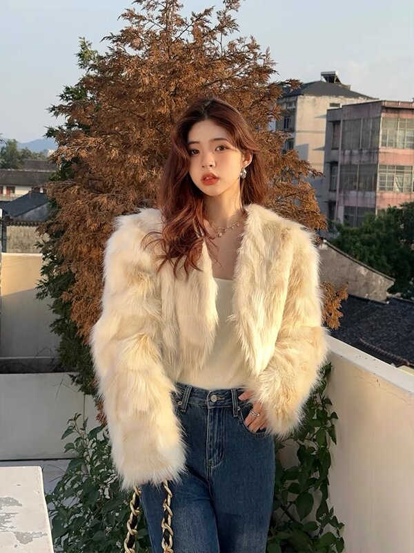 Gradual Color Short Design Long Sleeve Fashion Women Faux Fur Coats Elegant Young Lady Fuzzy Fur Outerwear Jackets Warm Cardigan