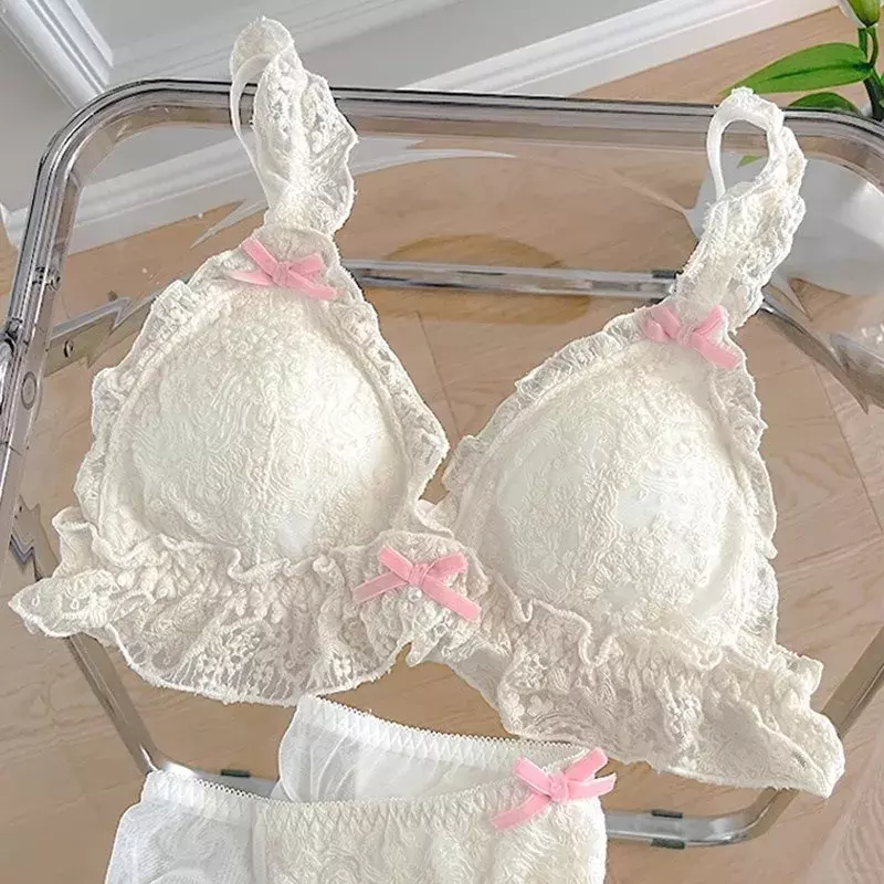 The New Lace Comfort Bra For Girls With Small Breasts Showing Large Upper Support No Underwire Lace Side Push-up Bra
