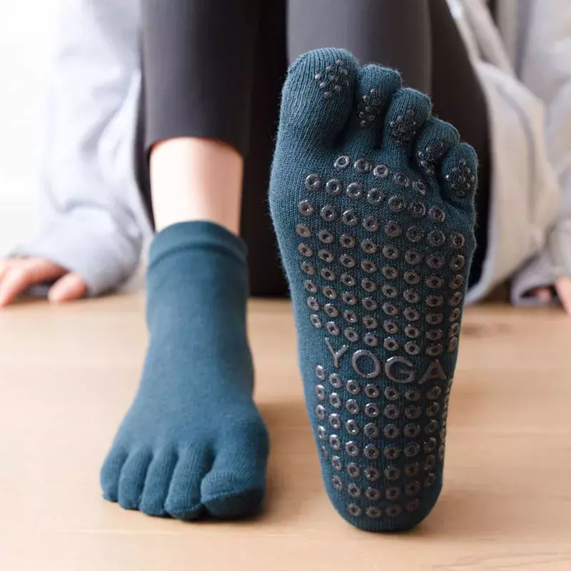 Women Anti-Slip Pilates Socks Five Toe Silicone Non-Slip Yoga Socks Breathable Ballet Dance Ladies Fitness Sports Cotton Sock
