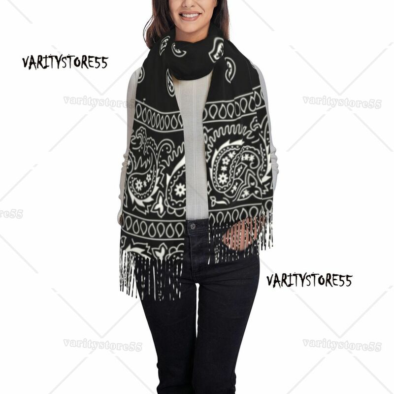 Syal rumbai gaya Paisley Chicano Bandana hitam dan putih syal selendang hangat musim dingin wanita bungkus syal hitam dan putih