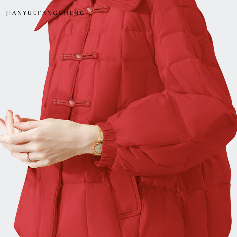 Newest 2022 Winter Chinese Red Women' Down Jacket Loose Plus Size Cloak Style Warm Thicken White Duck Down Down Puffer Coat