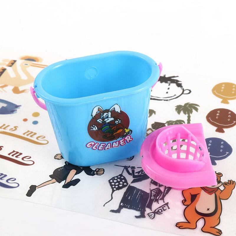 9Pcs Mini plastikowe meble do domku dla lalek miniaturowe narzędzia do mycia. Miniaturowe urządzenia do oczyszczania zabawkowe meble narzędzia do czyszczenia do domu urządzenia do oczyszczania s