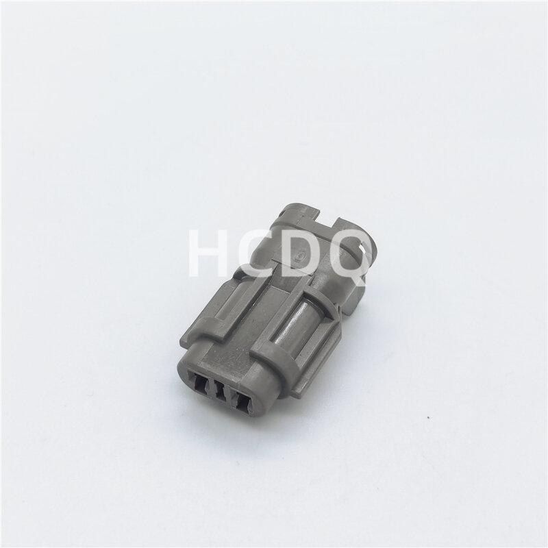 10 PCS Original and genuine 7123-1424-40 automobile connector plug housing supplied from stock