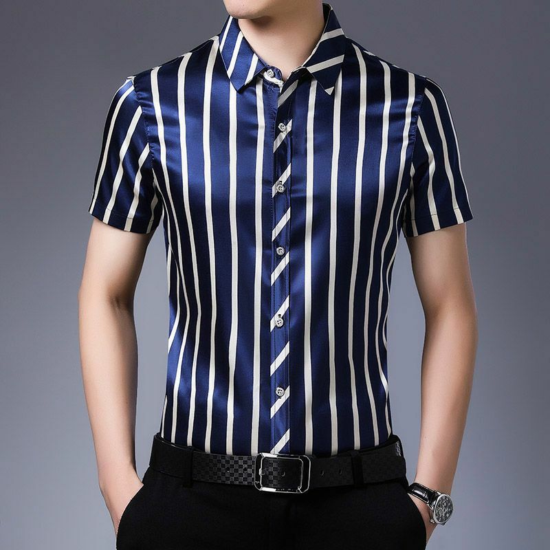 Modne koszule z klapami i krótkim rękawem w paski Odzież męska 2024 Letnie nowe luźne topy na wszystkie mecze Koreańskie koszule