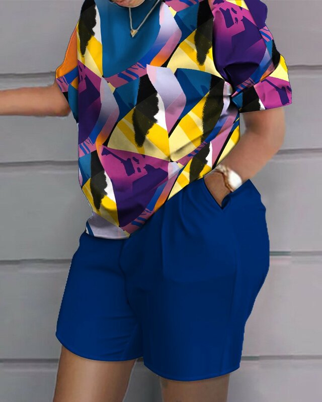 Casual Loose Short Sleeve Tshirt Shorts Set Office Lady Summer Fashion O-neck Colorful Print Two Piece Set Women Outfit 2023