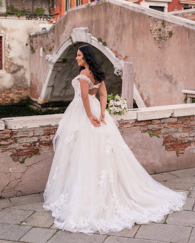 2023 Plus Size Country Ivory  A-line Lace Sweetheart Tiers Wedding Dress Bridal Gowns Dresses vestido de novia ZJ034