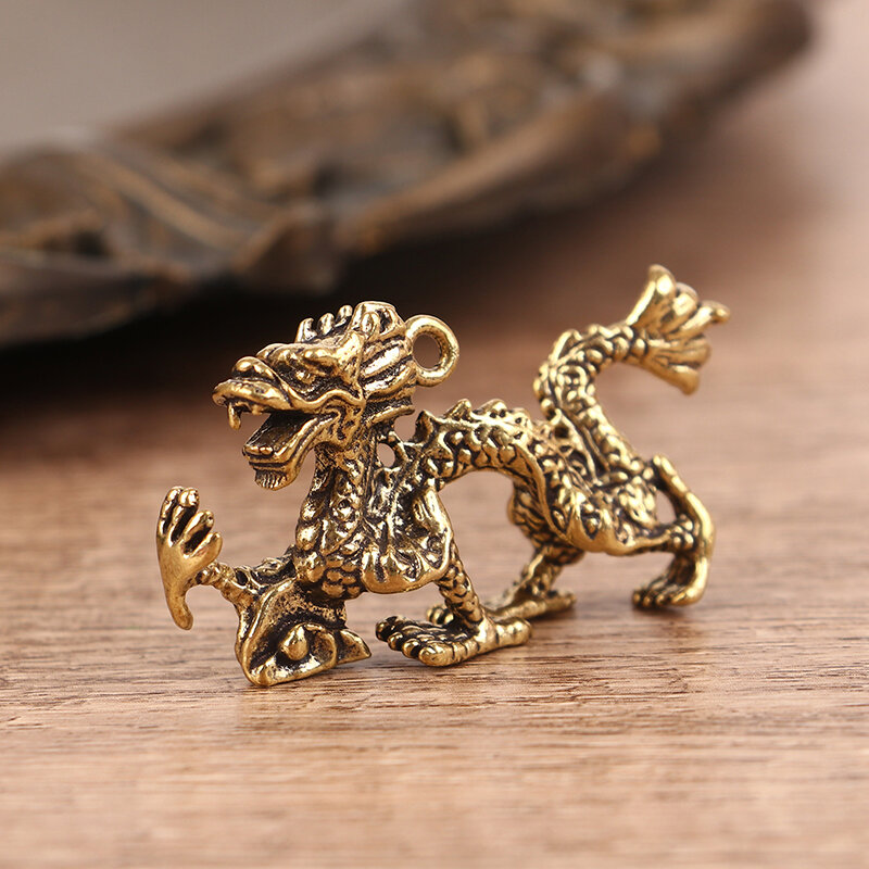Estatua pequeña de dragón del zodiaco de latón macizo, adorno de escritorio, figuritas de bestia mítica china, artesanía de decoración Feng Shui Retro Para el hogar, 1 unidad