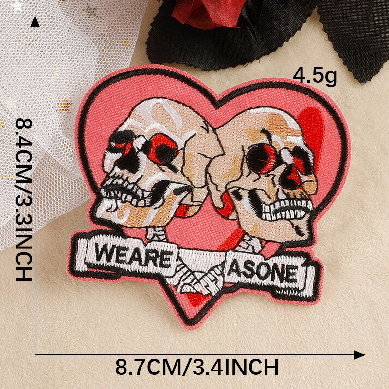 2024 New Embroidery Patch DIY Punk Heart Skull Head Sticker Thermoadhesive Badges Iron on Patches Cloth Bag Fabric Accessories