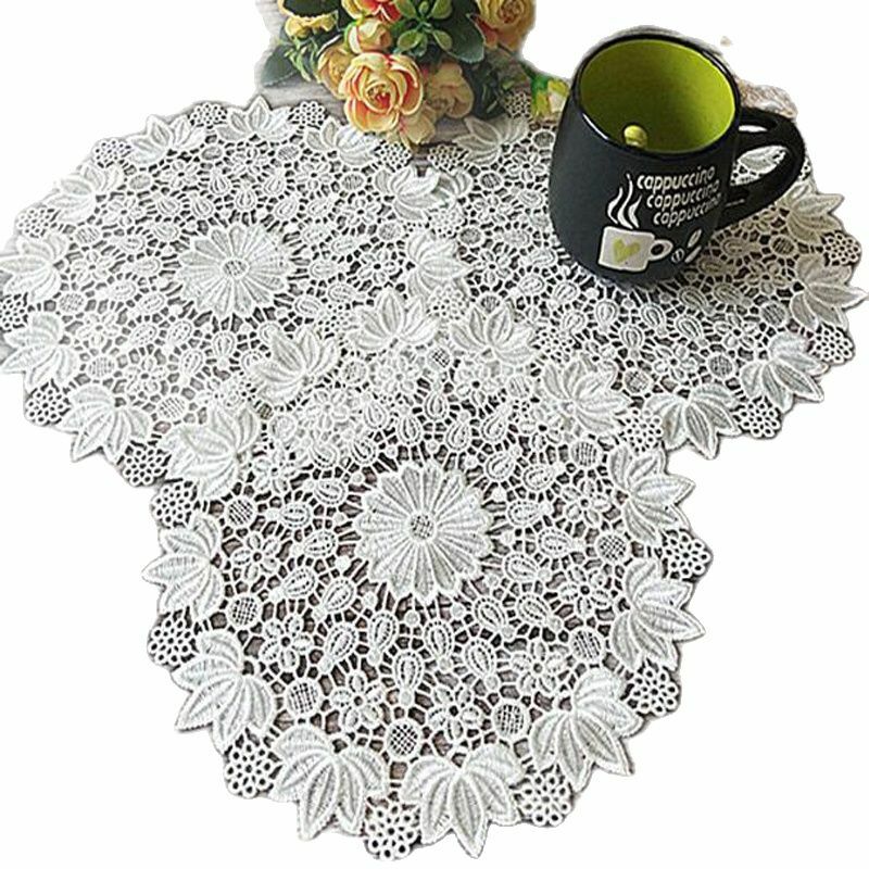 HOT Round white Embroidery table place mat Christmas flower placemat coaster wedding kitchen Table decoration and accessories