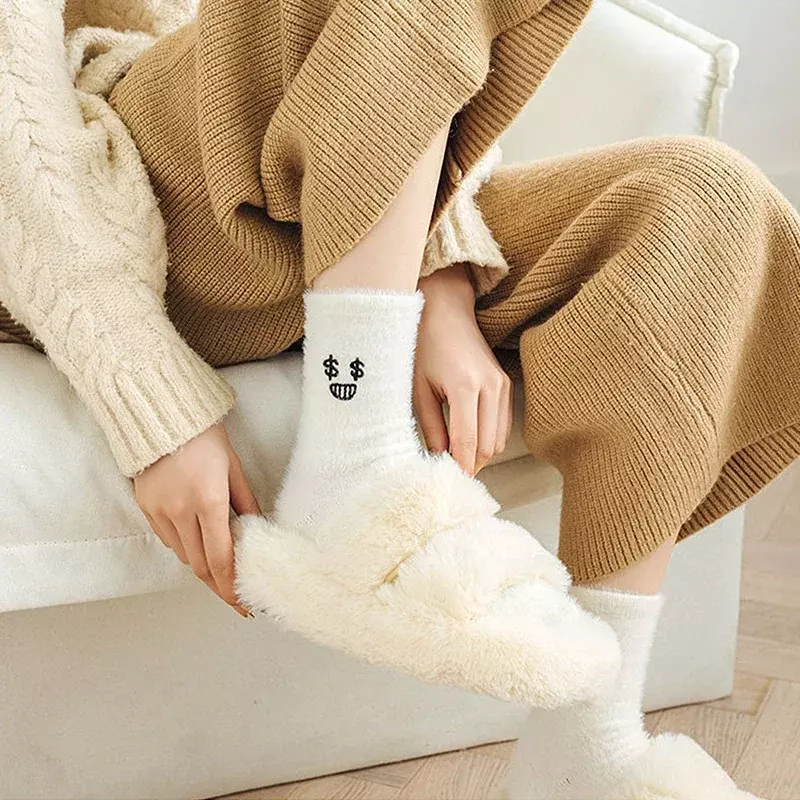 1/5 Pairs of Autumn/Winter Socks Women's Embroidered and Fleece Thickened Cute Home Floor Socks Warm Mink Fleece Mid-tube Socks